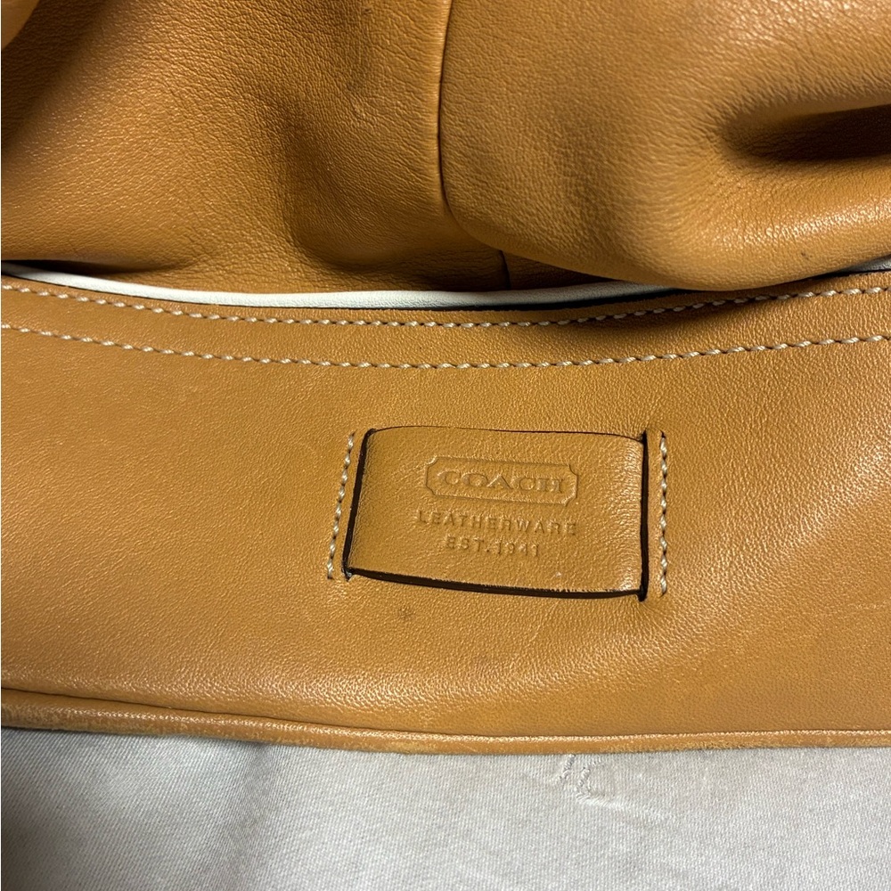 COACH | Leatherware 5142 | Caramel & Cream Leather Satchel | Y2K Equestrian Luxe - Picture 5 of 16